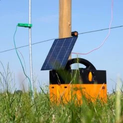 Gallagher B40 Inclusief 4w Solar Assist 12 Gallagher B40 Inclusief 4w Solar Assist -Goedkope Wolfswinkel winkel 068579 5 GALLAGHER