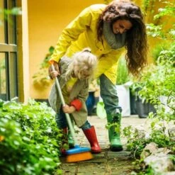 Fiskars Myfirst Kinder Bezem 9 Fiskars Myfirst Kinder Bezem -Goedkope Wolfswinkel winkel 1001418 3 FISKARS20MYFIRST20KINDER20BEZEM